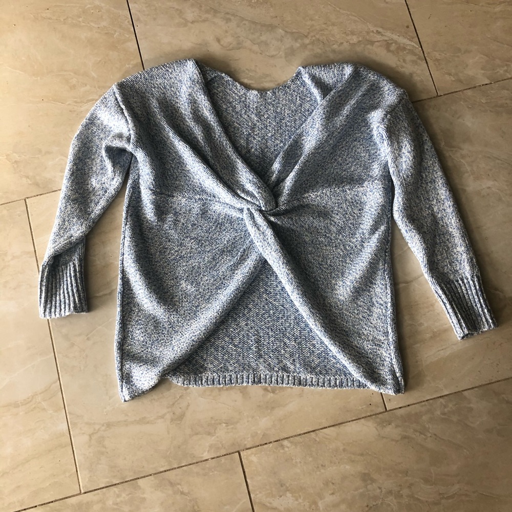 Light blue pullover